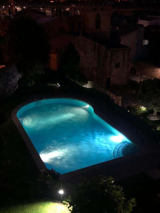 Estudio Impresionantes Vistas Con Terraza Y Piscina 바이오나 외부 사진